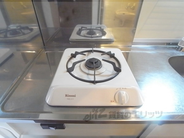 キッチン　ガスコンロ