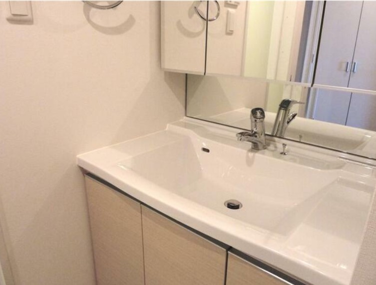 洗面設備　☆嬉しい独立洗面台☆