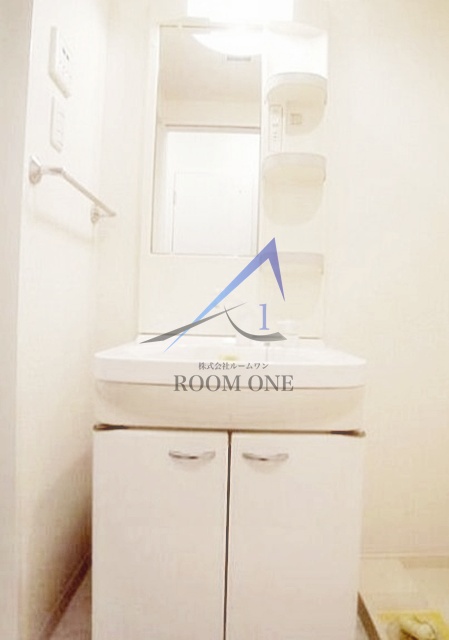 洗面設備　洗面台です。