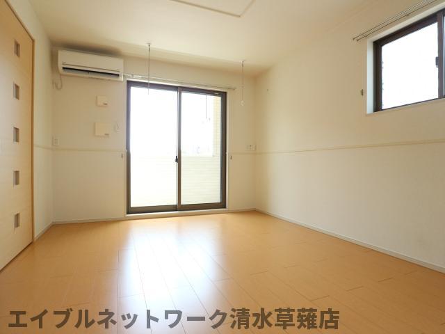 居室・リビング　おしゃれな居間です