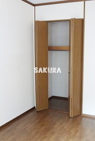 収納　お荷物の多い方でも安心のクローゼット付き♪
