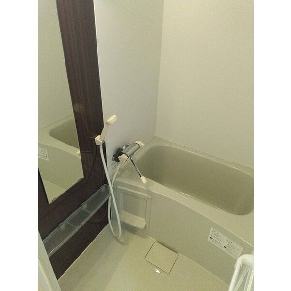 バス・シャワールーム　※他の号室の参考写真です※