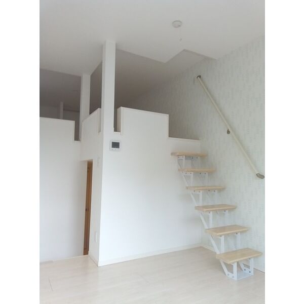 居室・リビング　※他の号室の参考写真です※