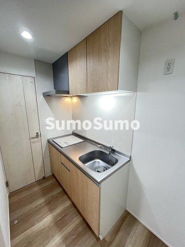 キッチン　コンパクトなキッチンで掃除もラクラク