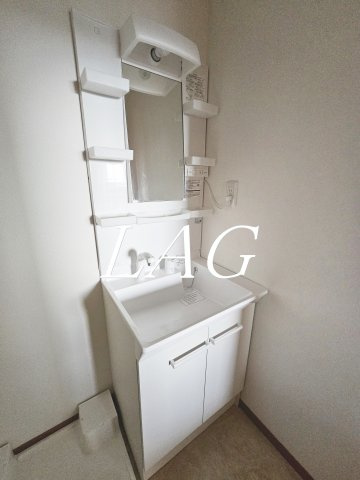 洗面設備　洗面台です。