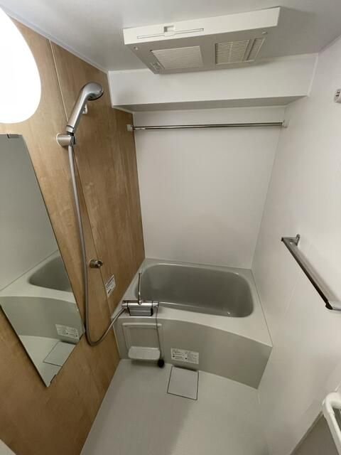 バス・シャワールーム　AGRATIO板橋本町　橋区富士見町1