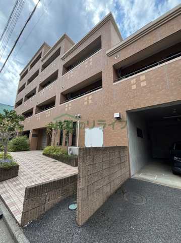 建物外観　アビオン中野坂上A棟