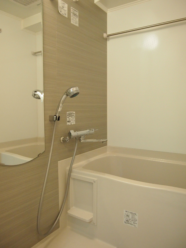 バス・シャワールーム　☆ゆったりくつろげるお風呂☆