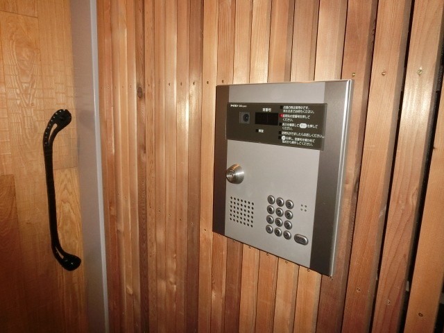 セキュリティ　オートロック完備