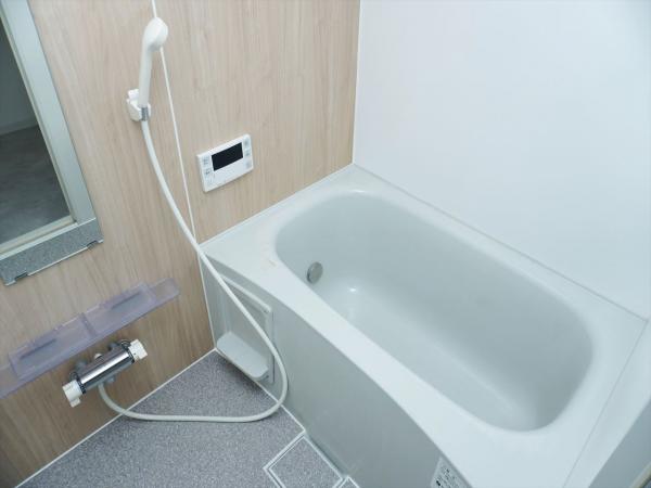 バス・シャワールーム　浴室