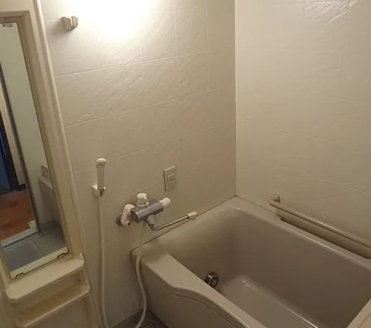 バス・シャワールーム　きれいなお風呂です