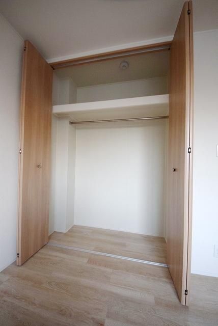 収納　★奥行きも幅もあるクローゼット★