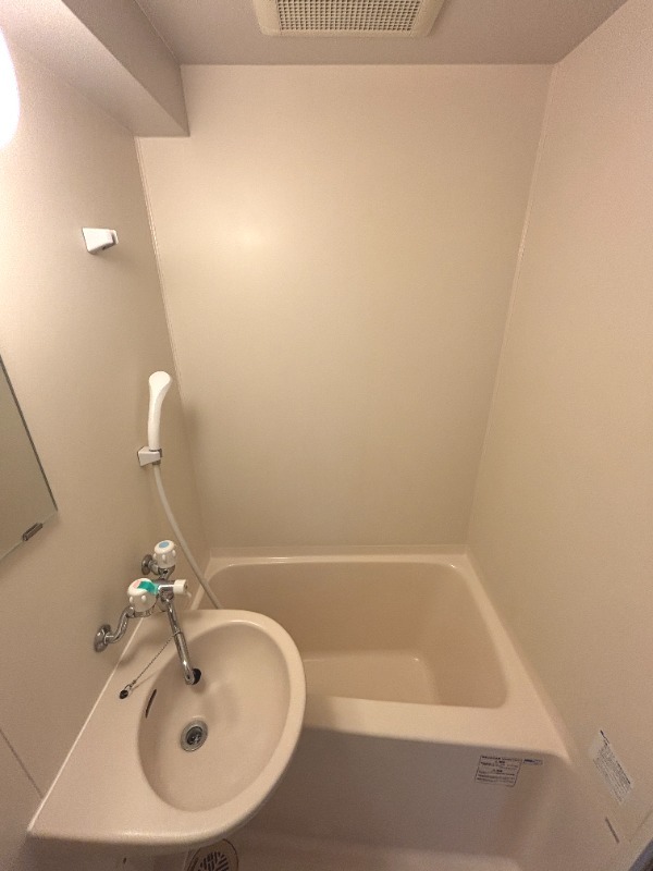 バス・シャワールーム　別号室