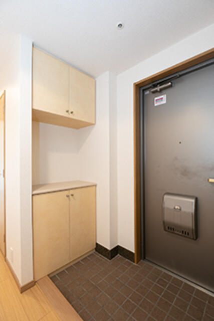 玄関　※写真は同タイプ住戸です。