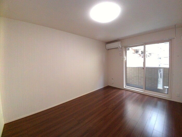 居室・リビング　快適にお過ごしいただける室内です。