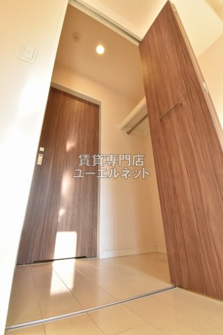 収納　ウォークインクローゼット