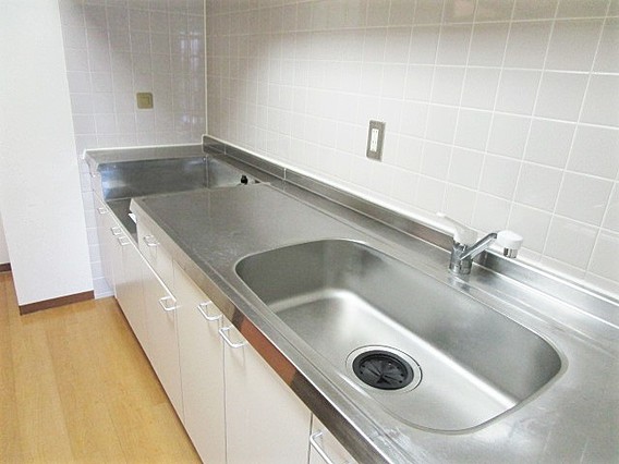 キッチン　※別号室参考写真