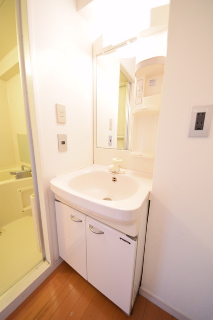 洗面設備　～歯磨きでもしましょう～