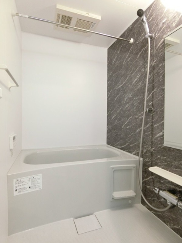 バス・シャワールーム　図面と現状に相違がある場合には現状を優先