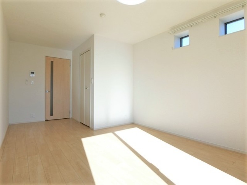 居室・リビング　図面と現状に相違がある場合には現状を優先