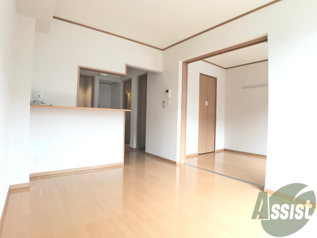 居室・リビング　南向きなので日当たりも良好ですよ～。嬉しいですね。