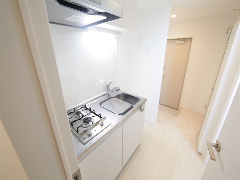 キッチン　システムキッチン（ガス2口コンロ付）浄水器付き