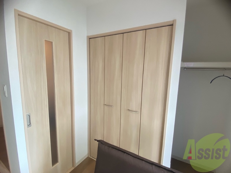 収納　収納スペースです。お洋服やお荷物はこちらへ。