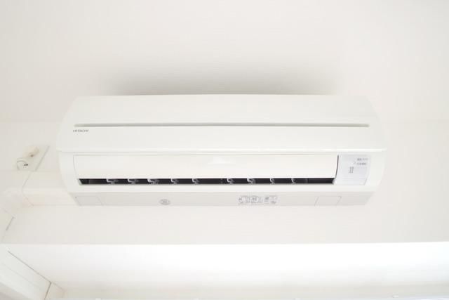 その他　★エアコンも1台付いています★