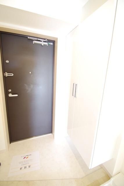 玄関　★広くて、シューズボックスも大きい玄関★