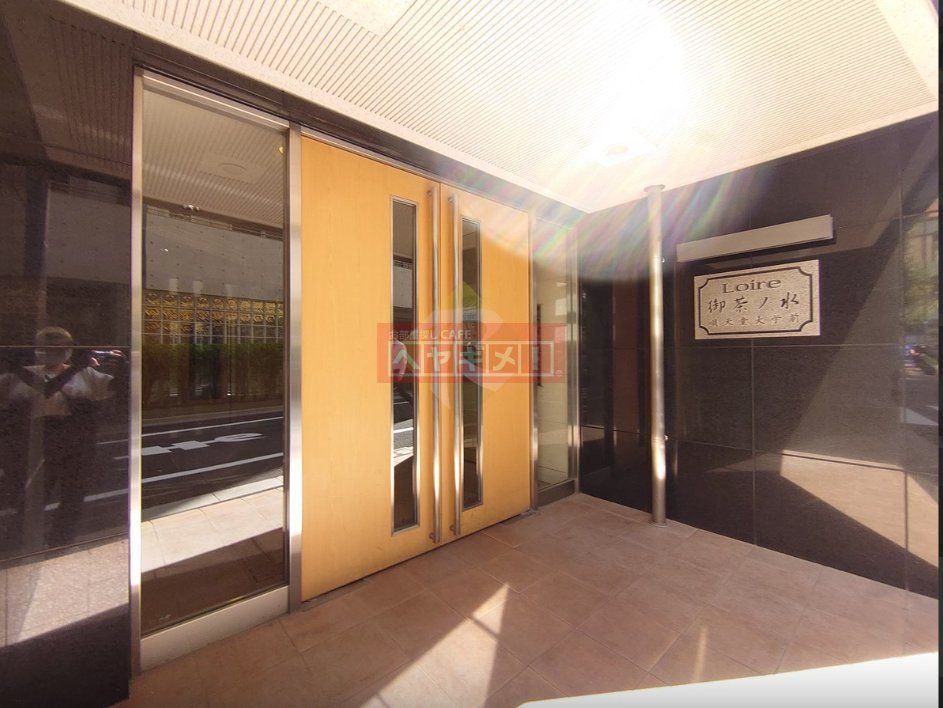 エントランス　エントランス