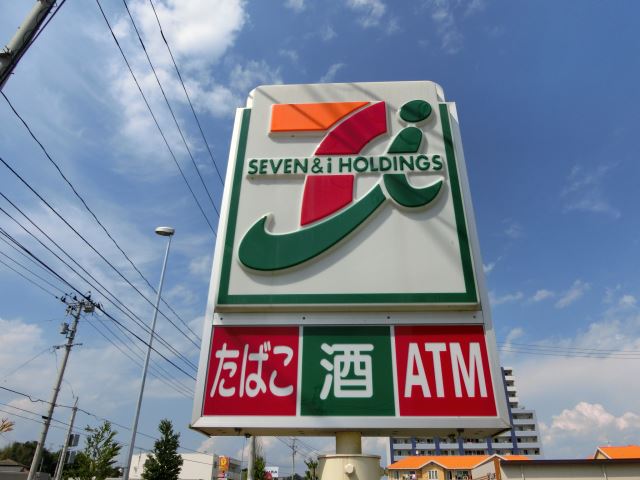 コンビニ　セブンイレブン（コンビニ）まで380m