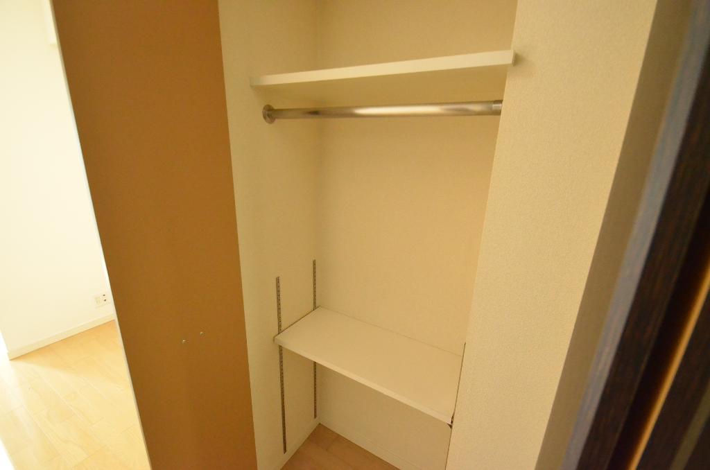 収納　クローゼット