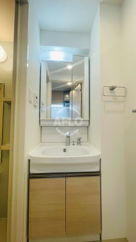 洗面設備　フォーリアライズ福島ルノン　独立洗面台