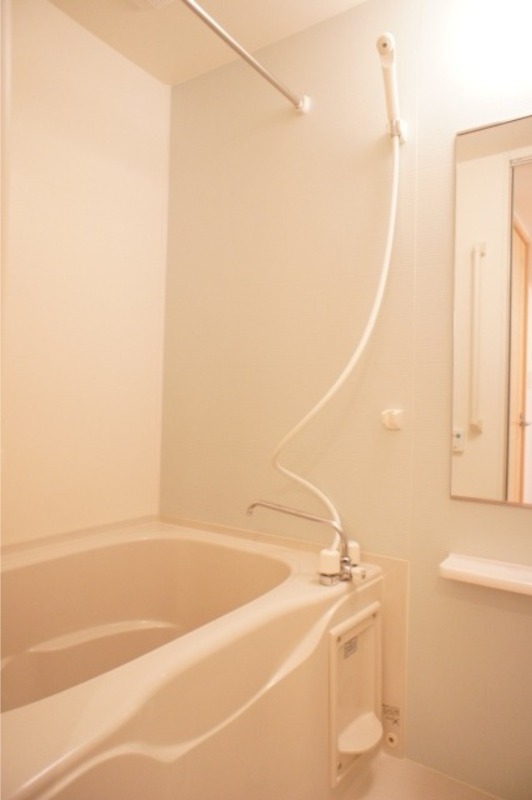 バス・シャワールーム　図面と現状に相違がある場合には現状を優先