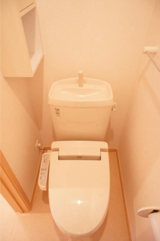 トイレ　図面と現状に相違がある場合には現状を優先