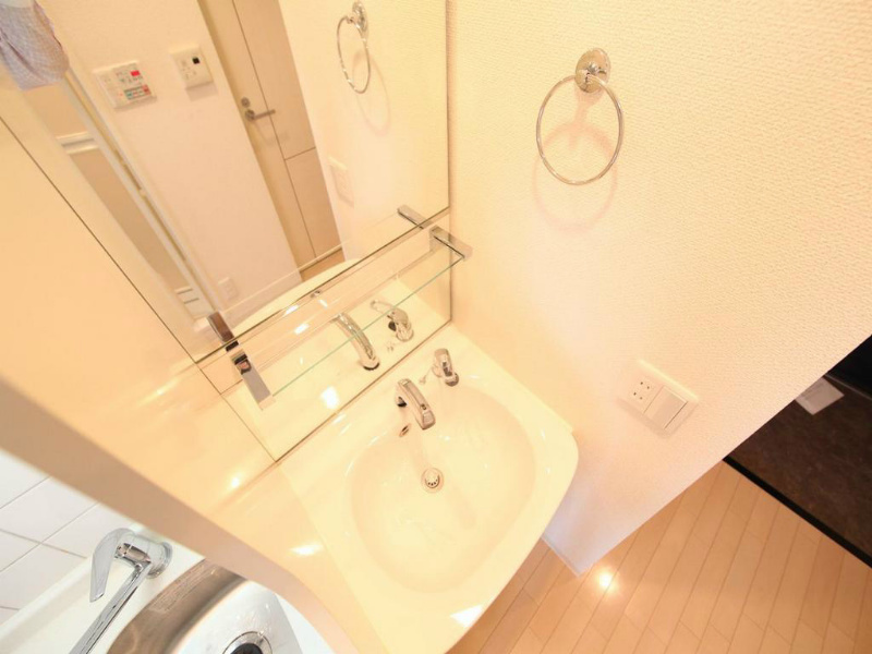 洗面設備　独立洗面台（シャンプードレッサー付）