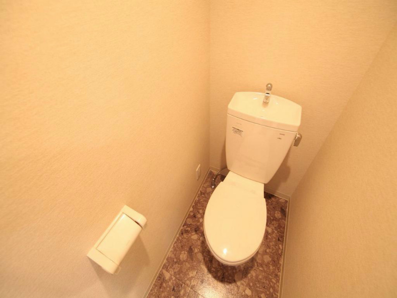 トイレ　トイレ（お風呂トイレ別）温水洗浄暖房便座取り付け可