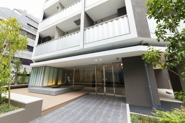 エントランス　毎日通るエントランスはこのようになっています