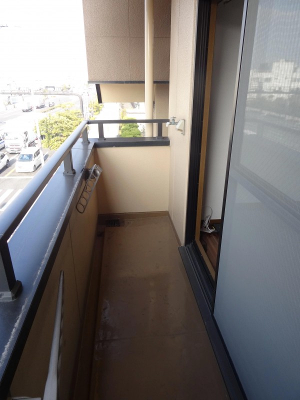 バルコニー　バルコニー付き