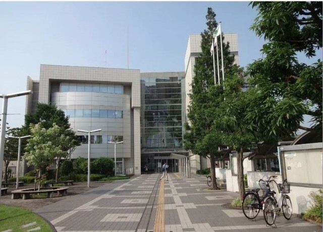 役所　横浜市泉区役所（役所）まで5421m