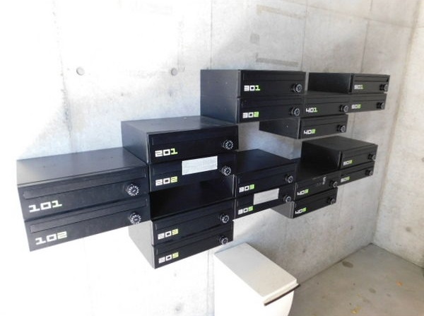 エントランス　メールボックスです♪