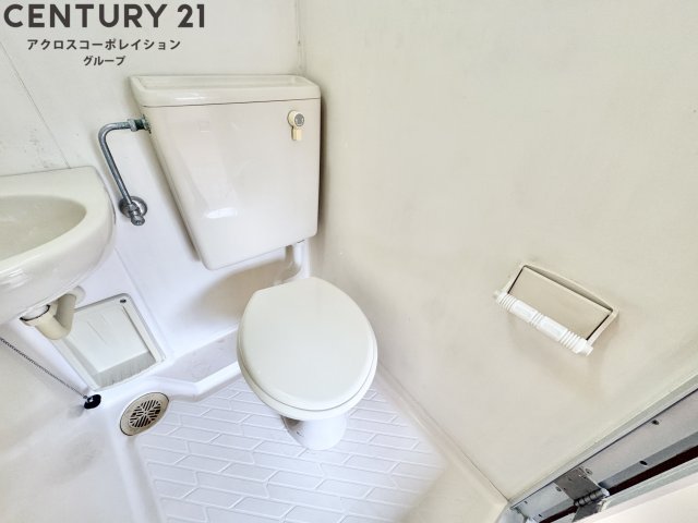 トイレ　浴室内にトイレがあります！