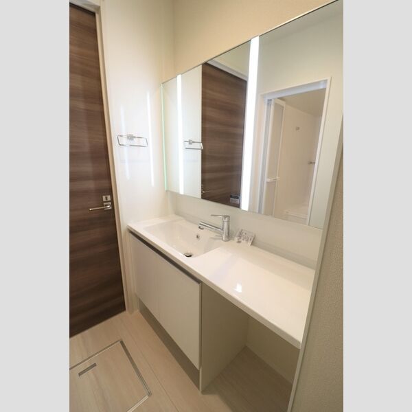 洗面設備　洗髪洗面化粧台