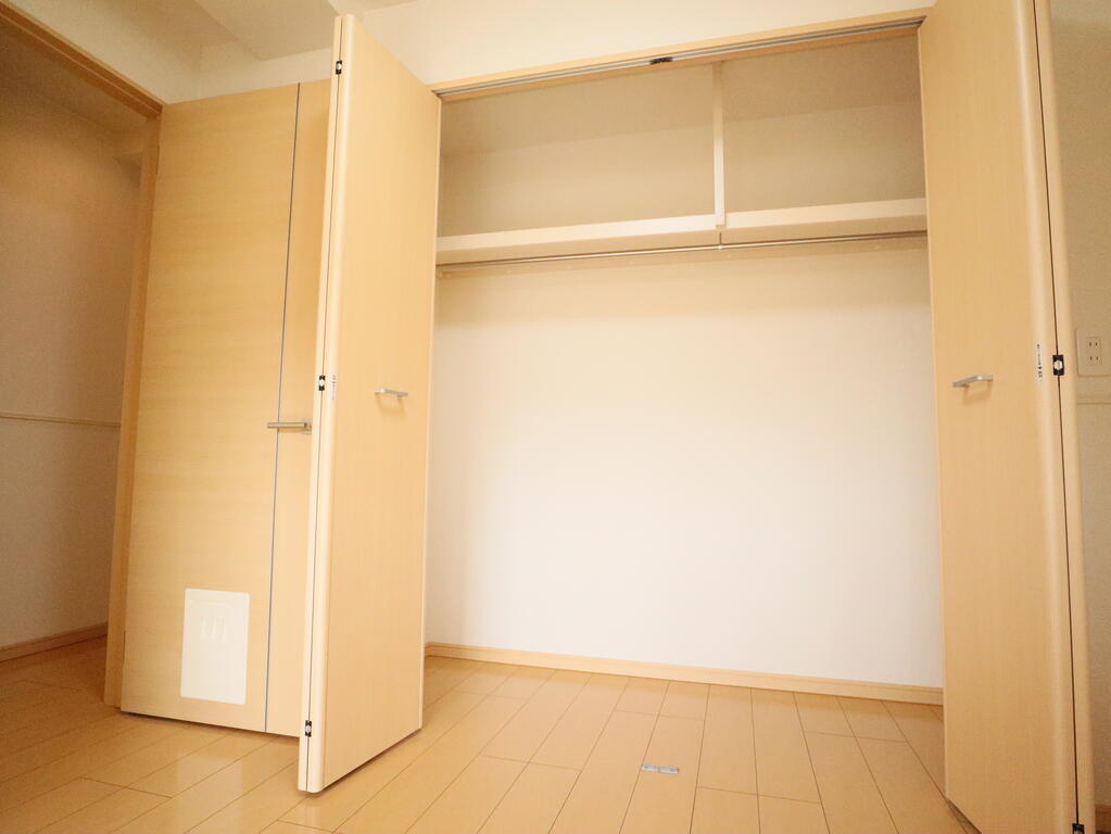 収納　クローゼット