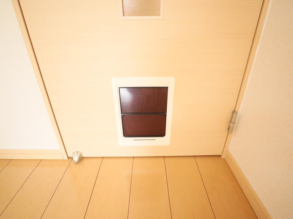 その他部屋・スペース　ペットの出入り口