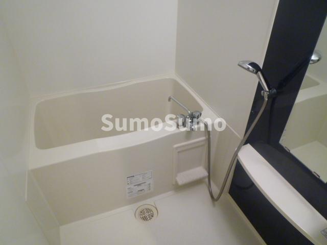 バス・シャワールーム　きれいなお風呂です