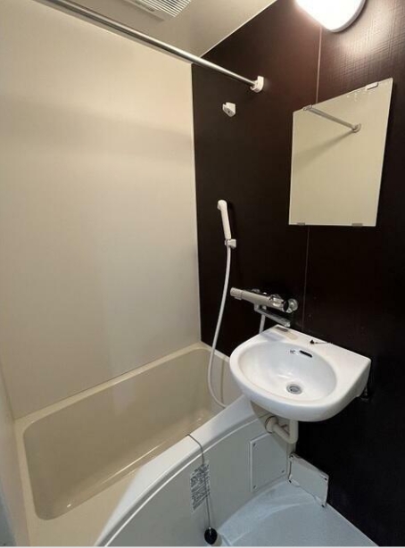 バス・シャワールーム　日々の暮らしに欠かせないお風呂です