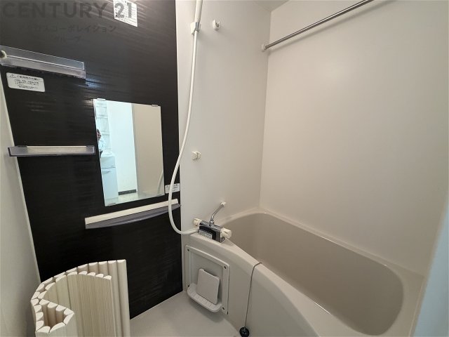 バス・シャワールーム　シンプルで機能的なユニットバスです！