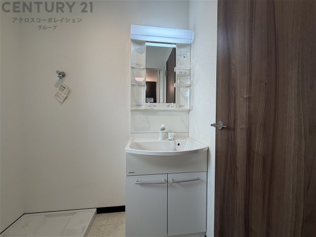 洗面設備　独立洗面化粧台付きでおすすめです！