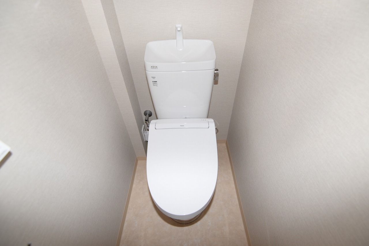トイレ　トイレもきれいです